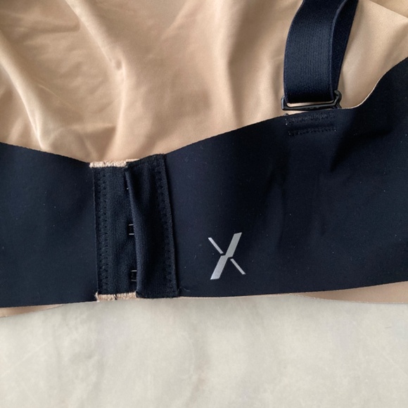 NWOT KNIX Evolution Bra Reversible Black/Nude - size 8 - Picture 7 of 11
